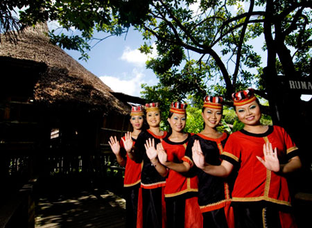 Sarawak Culture Village + Culture Show